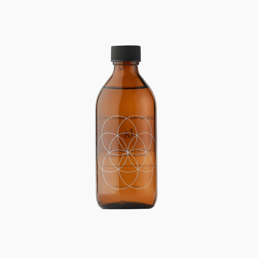 100% La Santé lavender water from early harvest